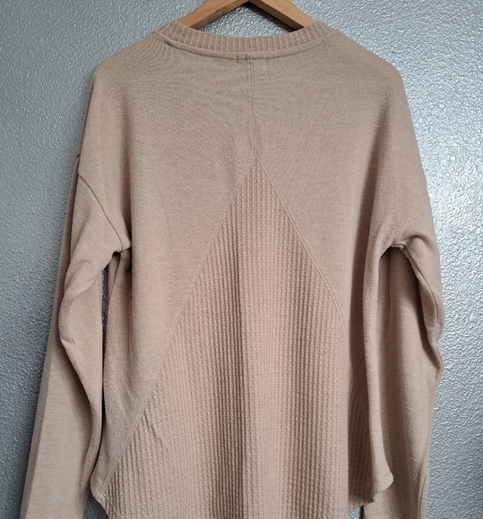 Olivia Sky Tan Sweater With Waffled Sides - Picture 7 of 8